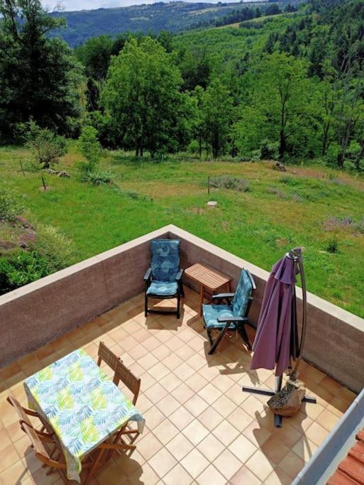 Ecrin De Verdure En Ardeche Verte Colombier-le-Vieux Экстерьер фото